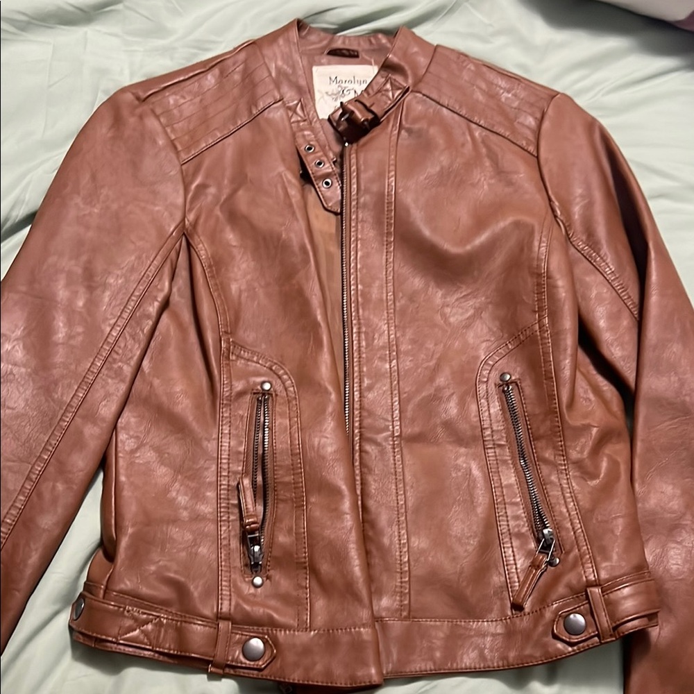 MaxMara Brown Leather Jacket with Stand-Up Collar